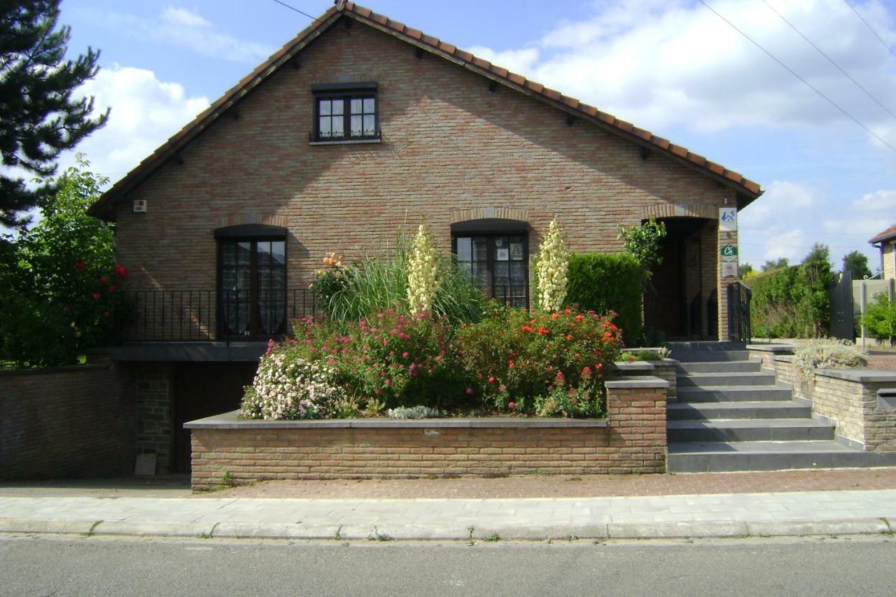 Le Castillon Trivieres Kültér fotó